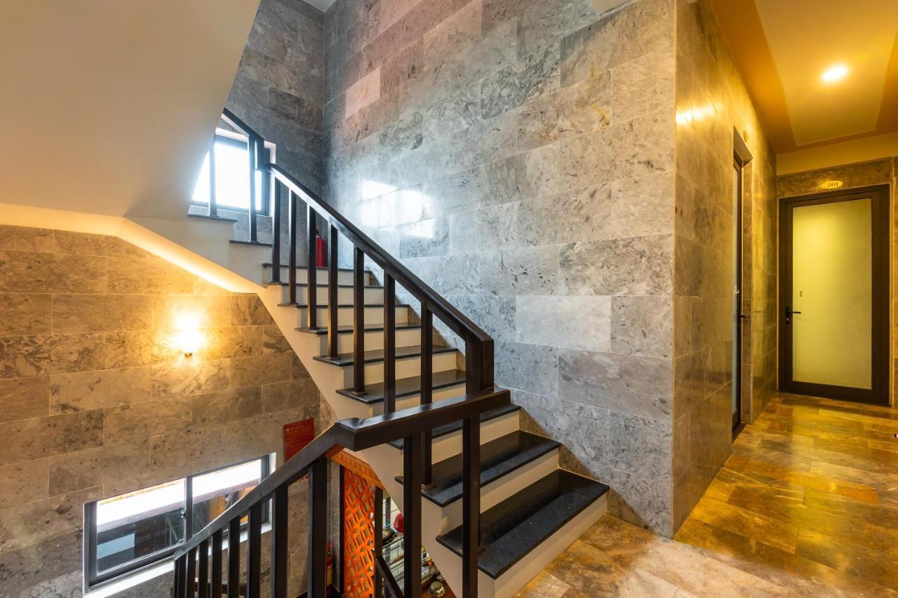 Oyo 467 Hoi An Twin Lake Villa エクステリア 写真